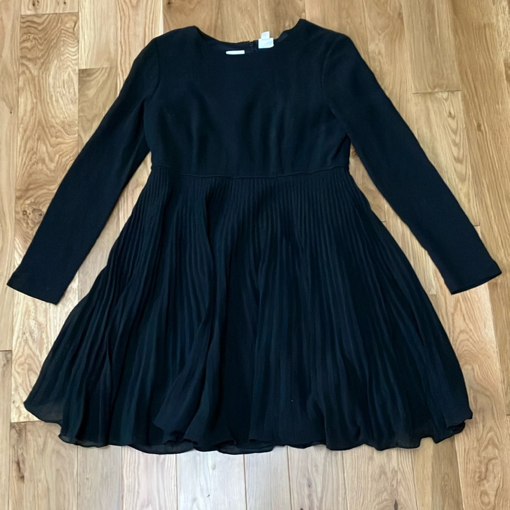 Vintage Liz Claiborne  Black Long Sleeve short textured  Dress sz 12